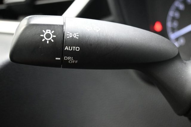 2022 Toyota Corolla LE CVT - 23045837 - 18
