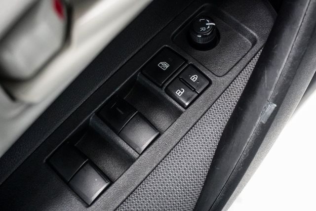 2022 Toyota Corolla LE CVT - 22960291 - 19