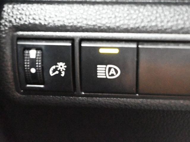 2022 Toyota Corolla LE CVT - 22996011 - 20