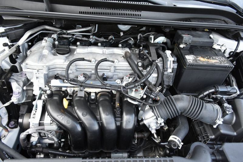2022 Toyota Corolla LE photo 27