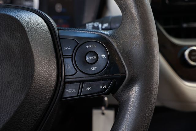 2022 Toyota Corolla LE CVT - 22919236 - 27