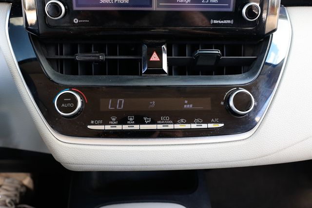 2022 Toyota Corolla LE CVT - 22919236 - 31