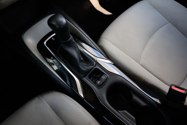 2022 Toyota Corolla LE CVT - 22919236 - 36
