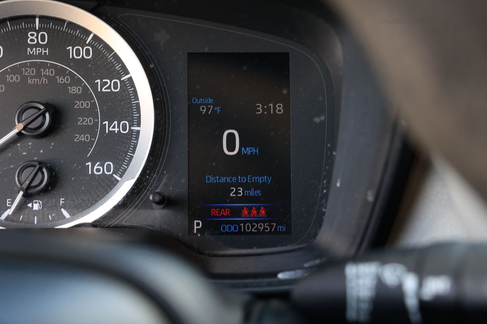 2022 Toyota Corolla LE photo 44