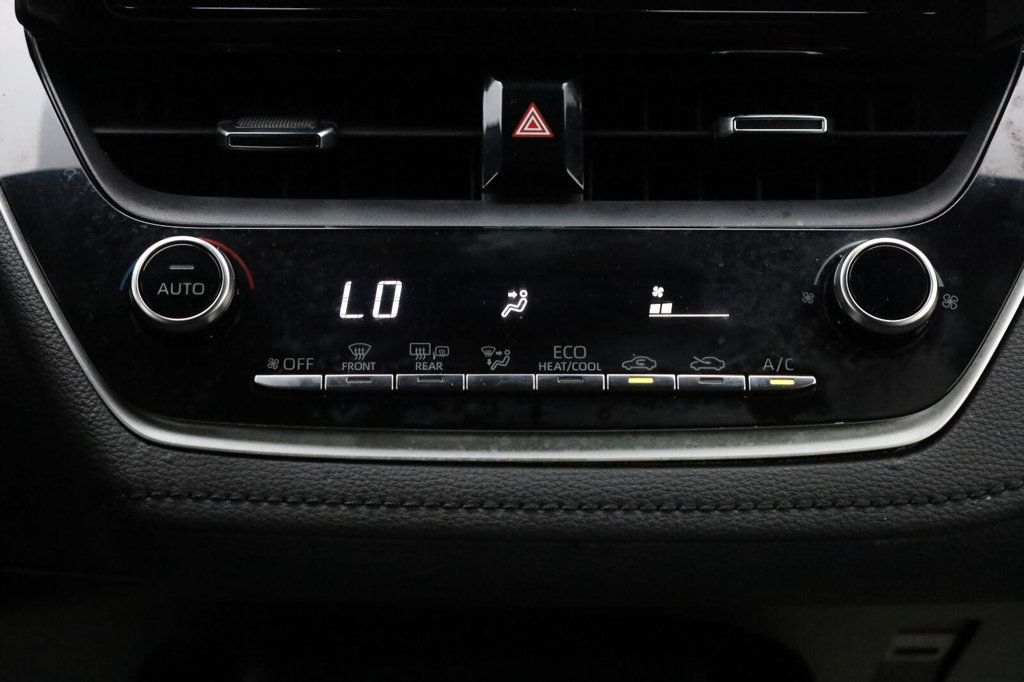 Toyota Corolla photo 38