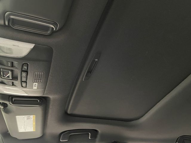 2022 Toyota Corolla XSE CVT - 22933319 - 39