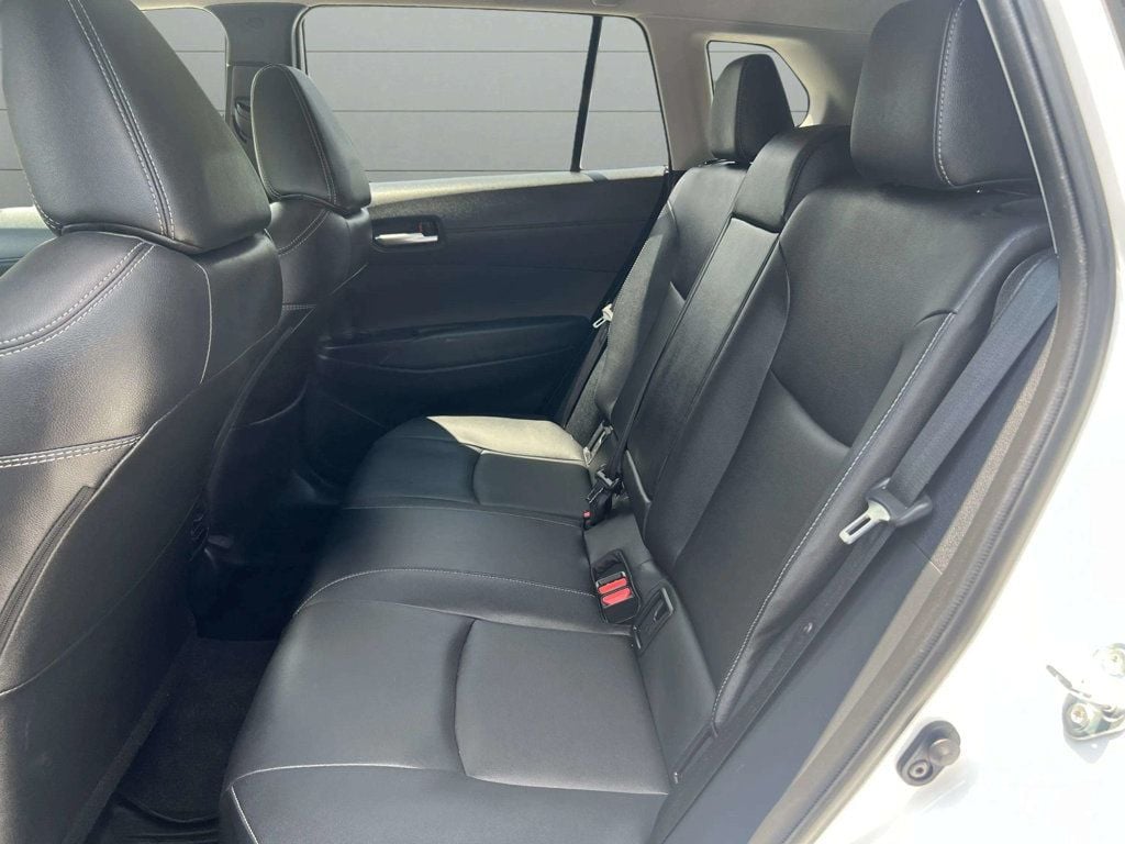 2022 Toyota Corolla Cross 2022 Toyota  Corolla Cross XLE 4WD - 22884522 - 9