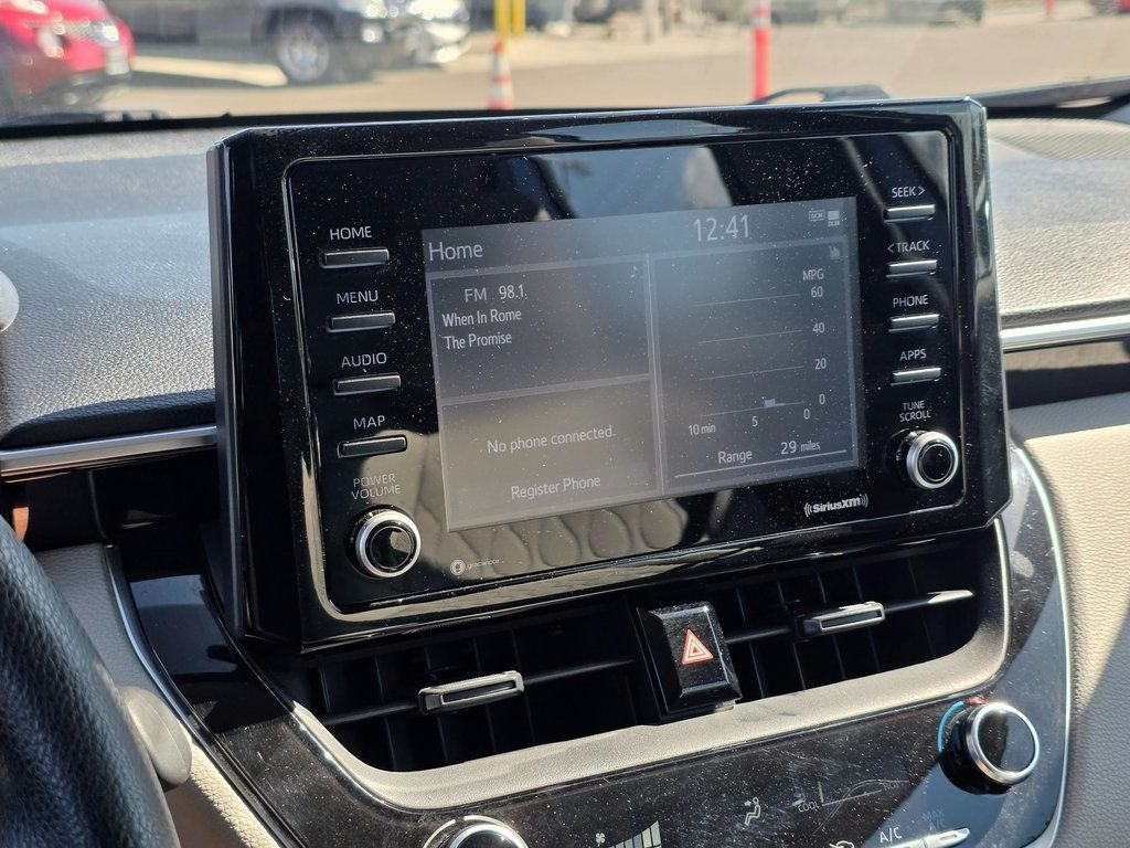 2022 Toyota Corolla Cross L 2WD - 22942490 - 28