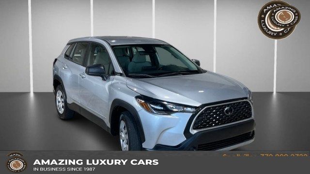2022 Toyota Corolla Cross L 4WD - 22990021 - 0