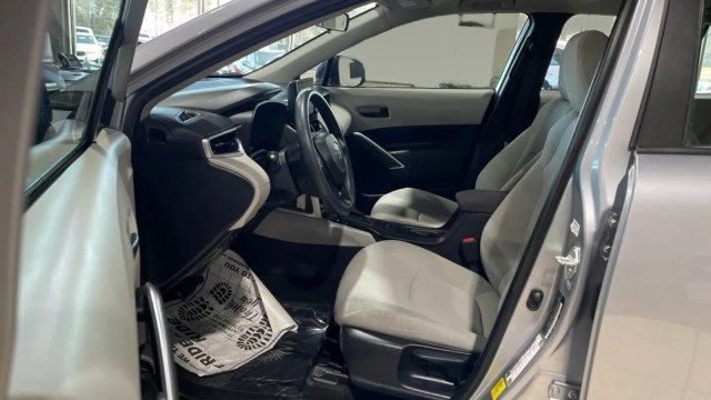 2022 Toyota Corolla Cross L 4WD - 22990021 - 9