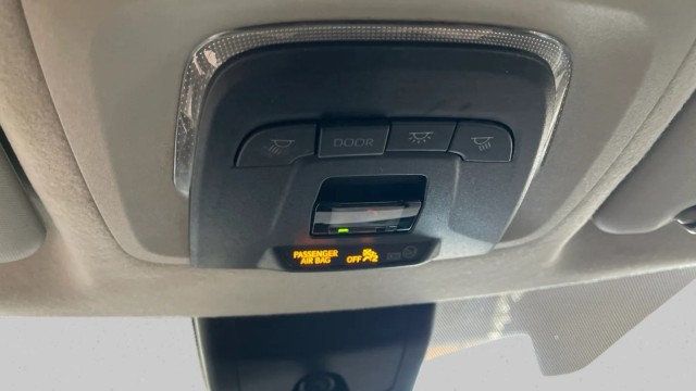 2022 Toyota Corolla Cross L 4WD - 22990021 - 15