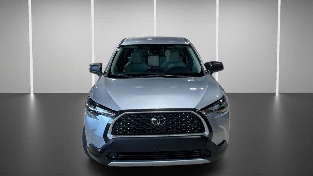 2022 Toyota Corolla Cross L 4WD - 22990021 - 1