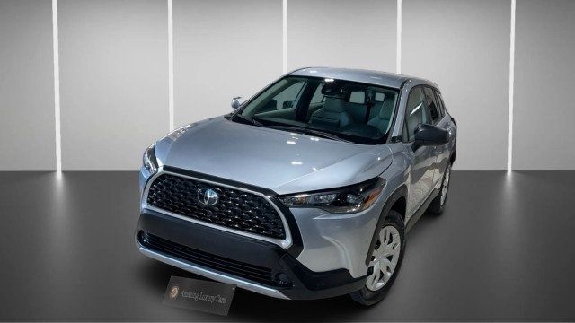 2022 Toyota Corolla Cross L 4WD - 22990021 - 2