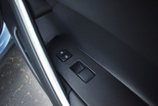 2022 Toyota Corolla Cross LE 2WD - 23073833 - 24