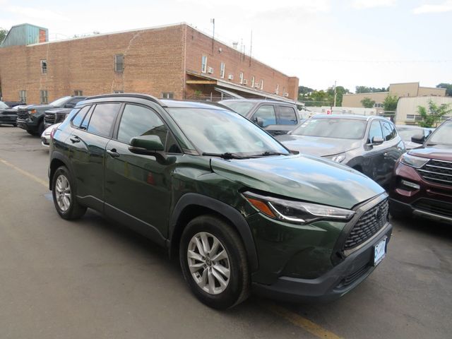 2022 Toyota Corolla Cross LE 4WD - 23061097 - 1