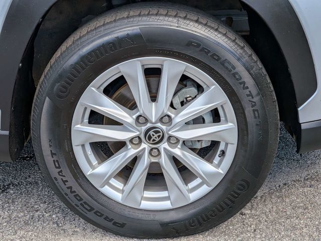 2022 Toyota Corolla Cross LE 4WD - 23071348 - 10