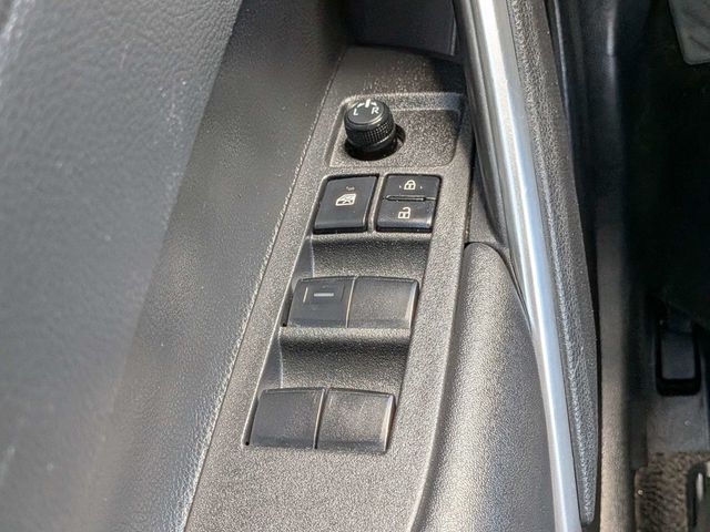 2022 Toyota Corolla Cross LE 4WD - 23071348 - 23