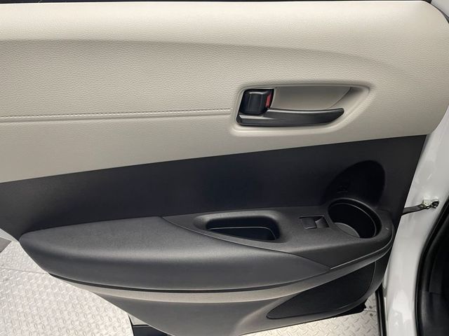 2022 Toyota Corolla Cross LE 4WD - 22945366 - 33