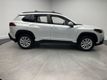 2022 Toyota Corolla Cross LE 4WD - 22945366 - 3