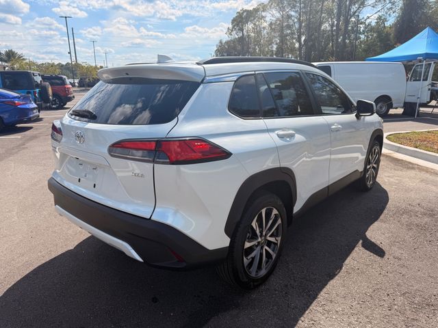 2022 Toyota Corolla Cross XLE 2WD - 23088576 - 17