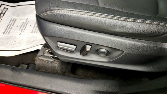2022 Toyota Corolla Cross XLE 2WD - 23048481 - 11