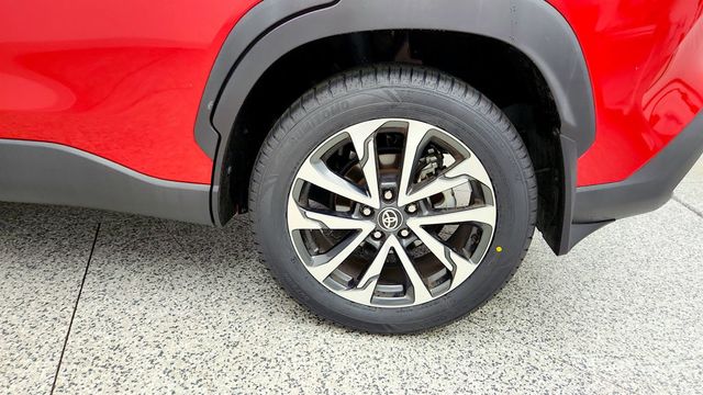 2022 Toyota Corolla Cross XLE 2WD - 23048481 - 8