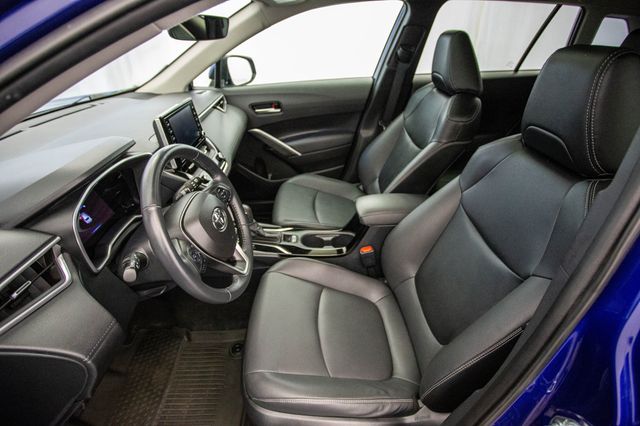 2022 Toyota Corolla Cross XLE 4WD - 22909726 - 17