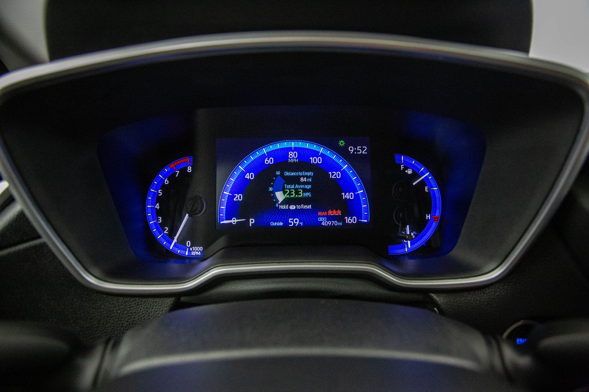 2022 Toyota Corolla Cross XLE photo 9