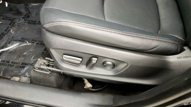 2022 Toyota Corolla Cross XLE 4WD - 23098947 - 10