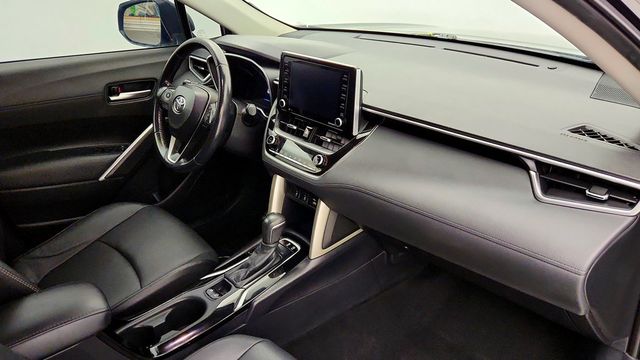 2022 Toyota Corolla Cross XLE 4WD - 23098947 - 22