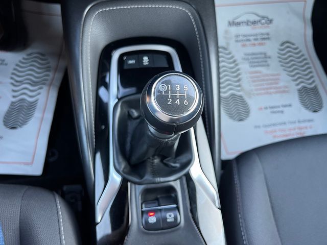 2022 Toyota Corolla Hatchback SE Manual - 23037714 - 23