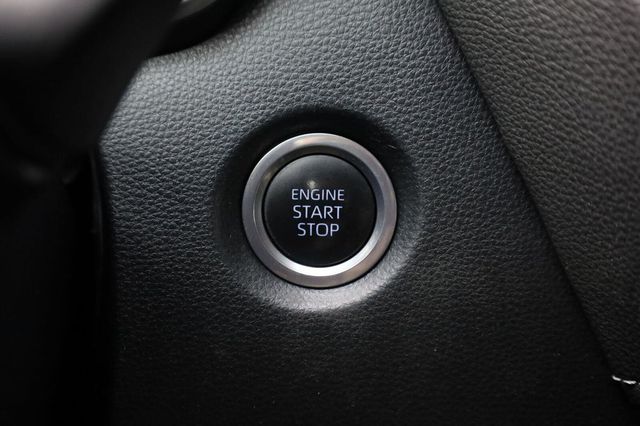 2022 Toyota Corolla Hatchback XSE - 23063264 - 31