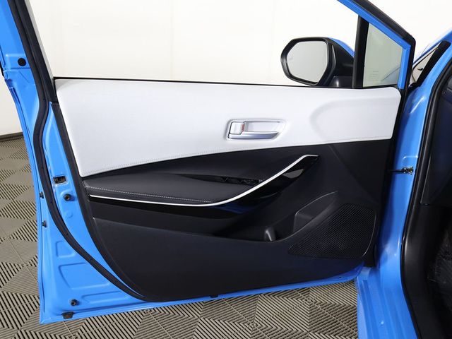 2022 Toyota Corolla Hatchback XSE CVT - 23001361 - 19