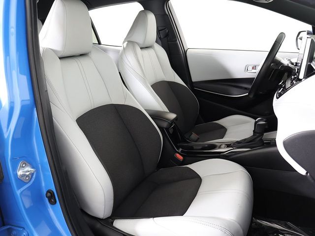 2022 Toyota Corolla Hatchback XSE CVT - 23001361 - 28