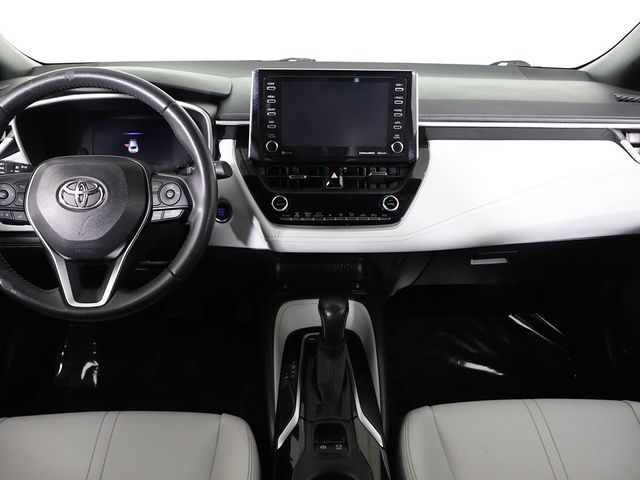 2022 Toyota Corolla Hatchback XSE CVT - 23001361 - 32