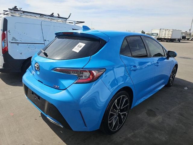 2022 Toyota Corolla Hatchback XSE CVT - 23001361 - 3