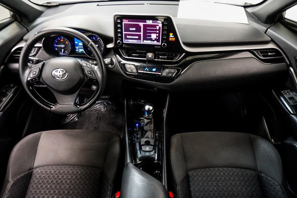 2022 Toyota C-HR Nightshade Edition photo 22