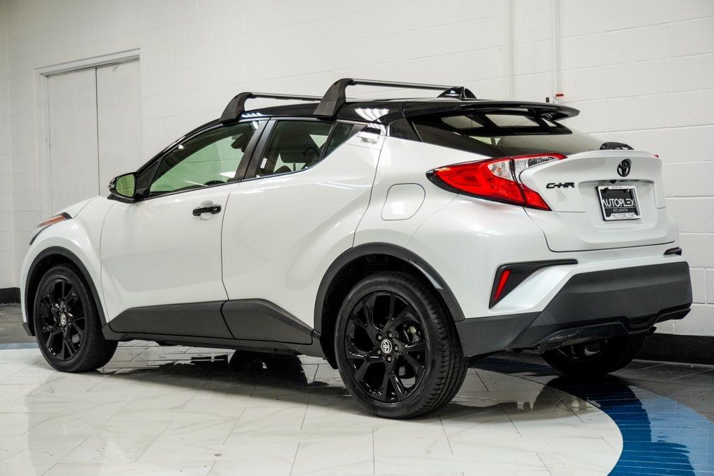2022 Toyota C-HR Nightshade Edition photo 6