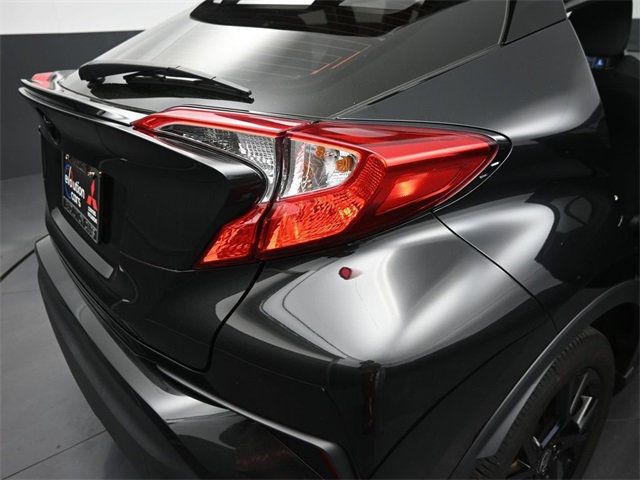2022 Toyota C-HR Nightshade Edition photo 22