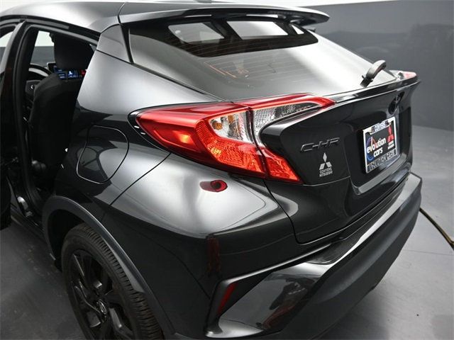 2022 Toyota C-HR Nightshade Edition photo 23