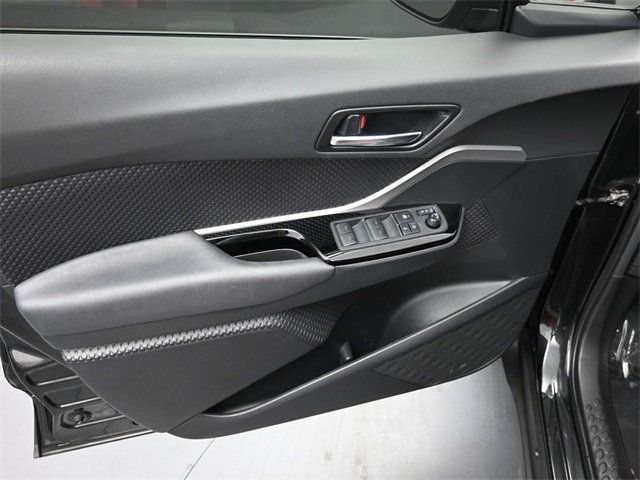 2022 Toyota C-HR Nightshade Edition photo 5