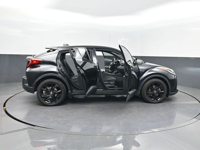 2022 Toyota C-HR Nightshade FWD - 22991330 - 29