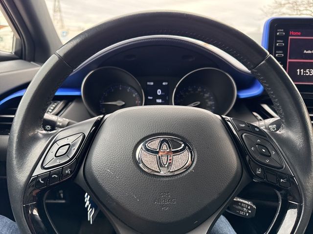2022 Toyota C-HR XLE FWD - 22962781 - 10