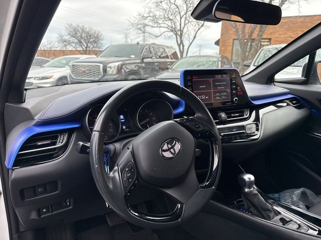 2022 Toyota C-HR XLE FWD - 22962781 - 8