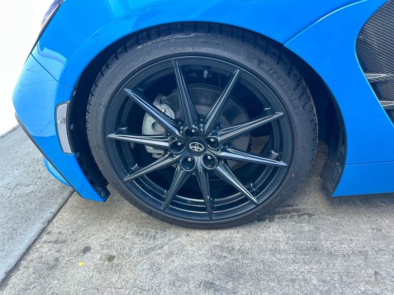 2022 Toyota GR86 Premium Manual - 22980600 - 10