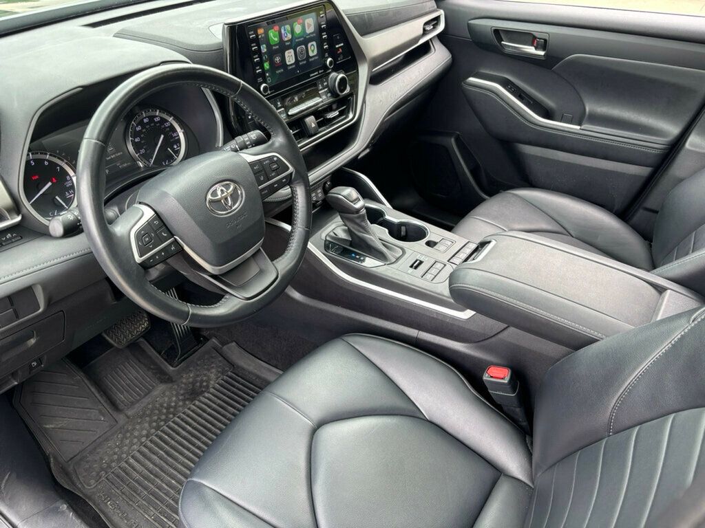2022 Toyota Highlander 2022 Toyota Highlander XLE - 23030635 - 9