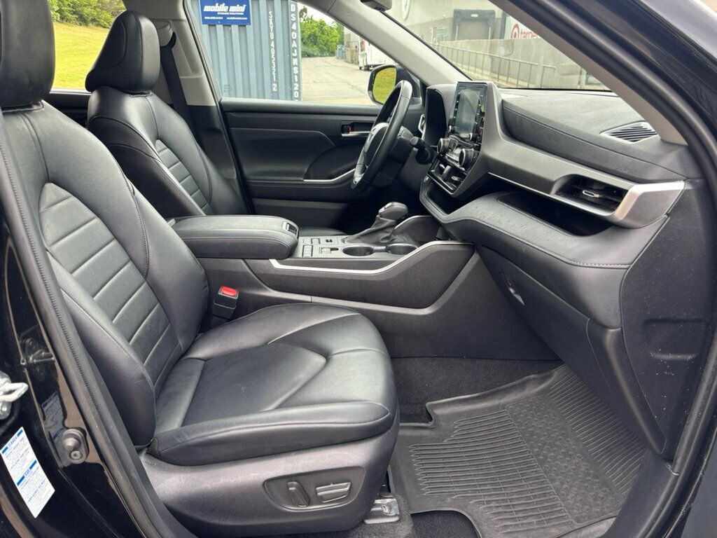 2022 Toyota Highlander 2022 Toyota Highlander XLE - 23030635 - 13