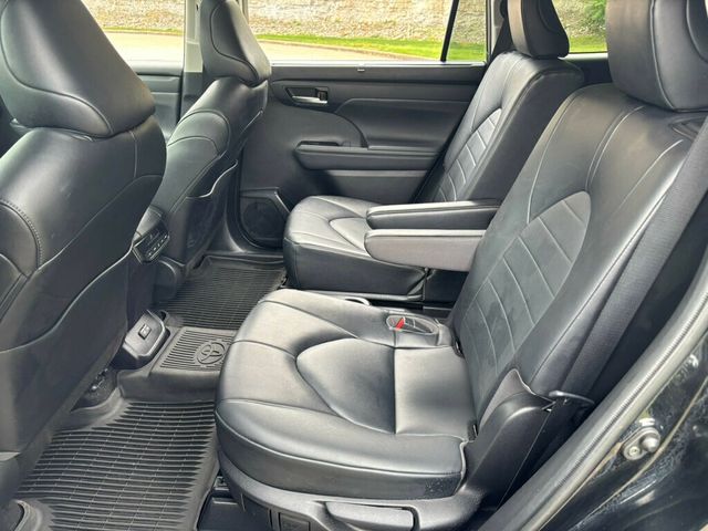 2022 Toyota Highlander 2022 Toyota Highlander XLE - 23030635 - 14