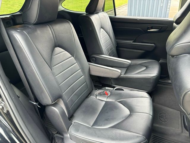 2022 Toyota Highlander 2022 Toyota Highlander XLE - 23030635 - 17