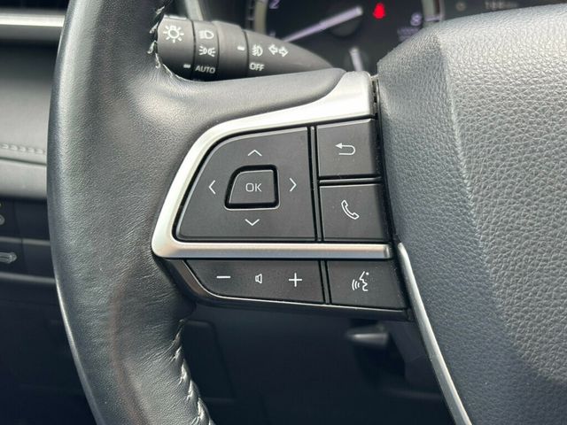 2022 Toyota Highlander 2022 Toyota Highlander XLE - 23030635 - 35